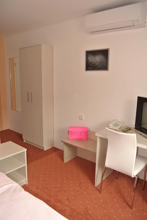 Garni Hotel Beograd Negotin Værelse billede